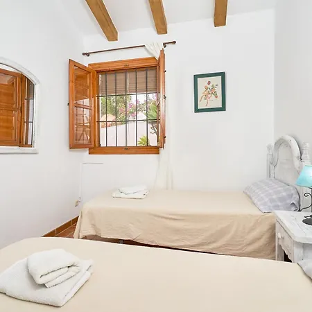 Cortijo A Navas * Frigiliana